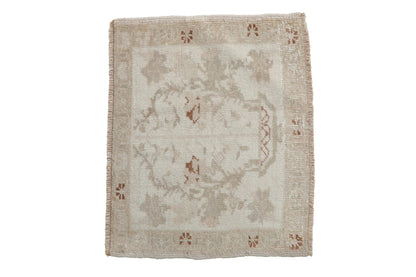 1.5x2 Vintage Distressed Oushak Square Rug Mat