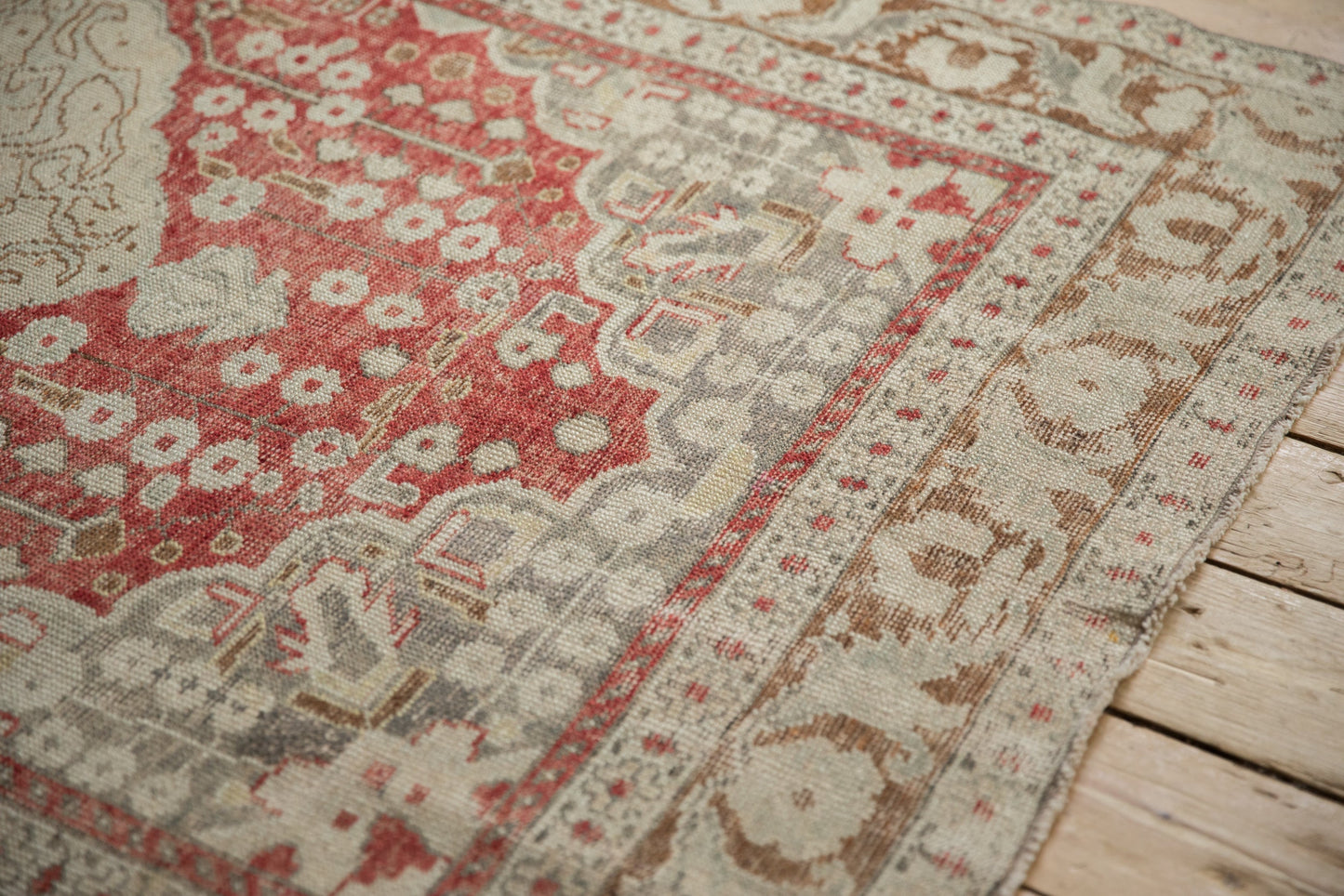 4.5x6.5 Vintage Distressed Kayseri Rug