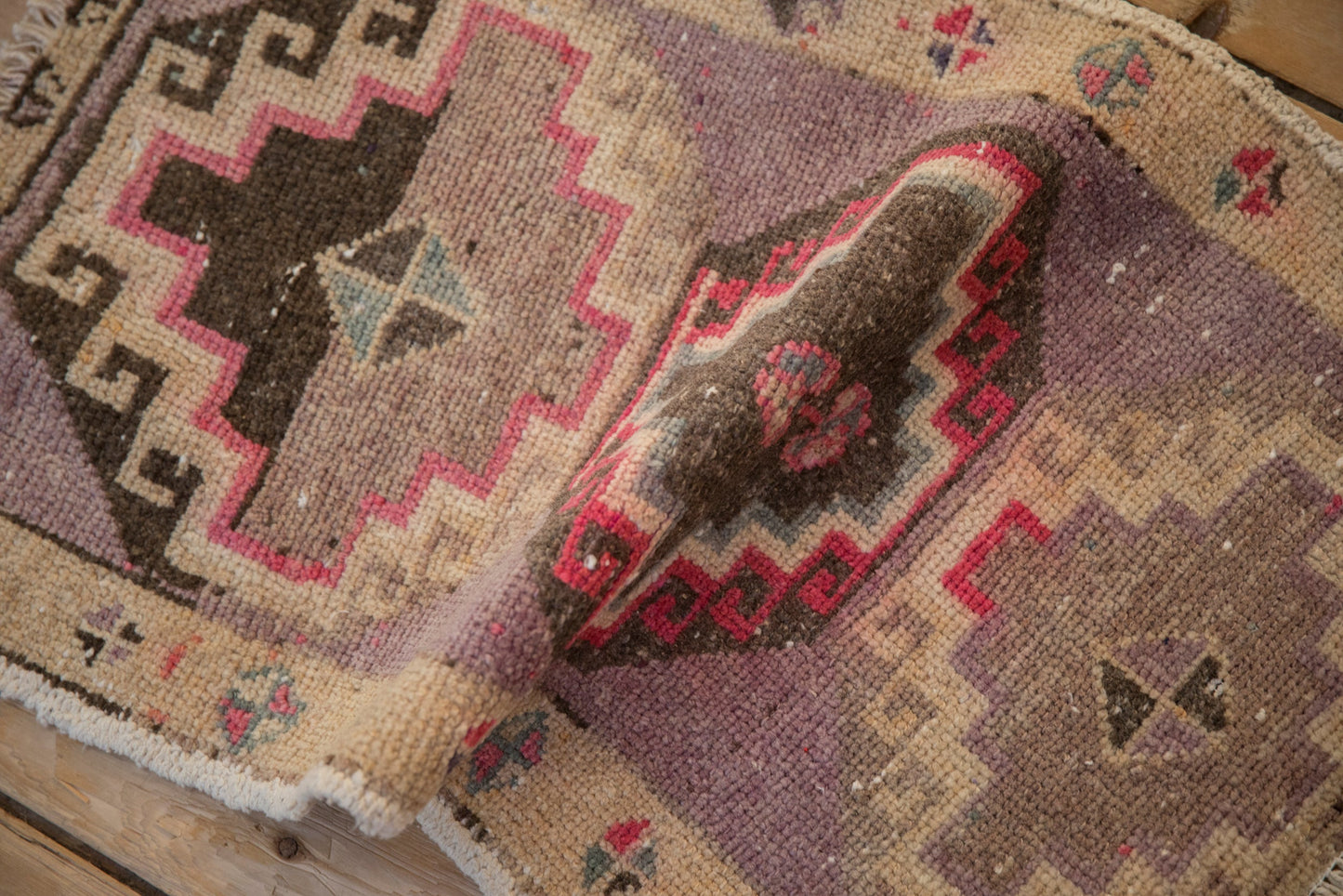 1.5x2.5 Vintage Distressed Kars Rug Mat