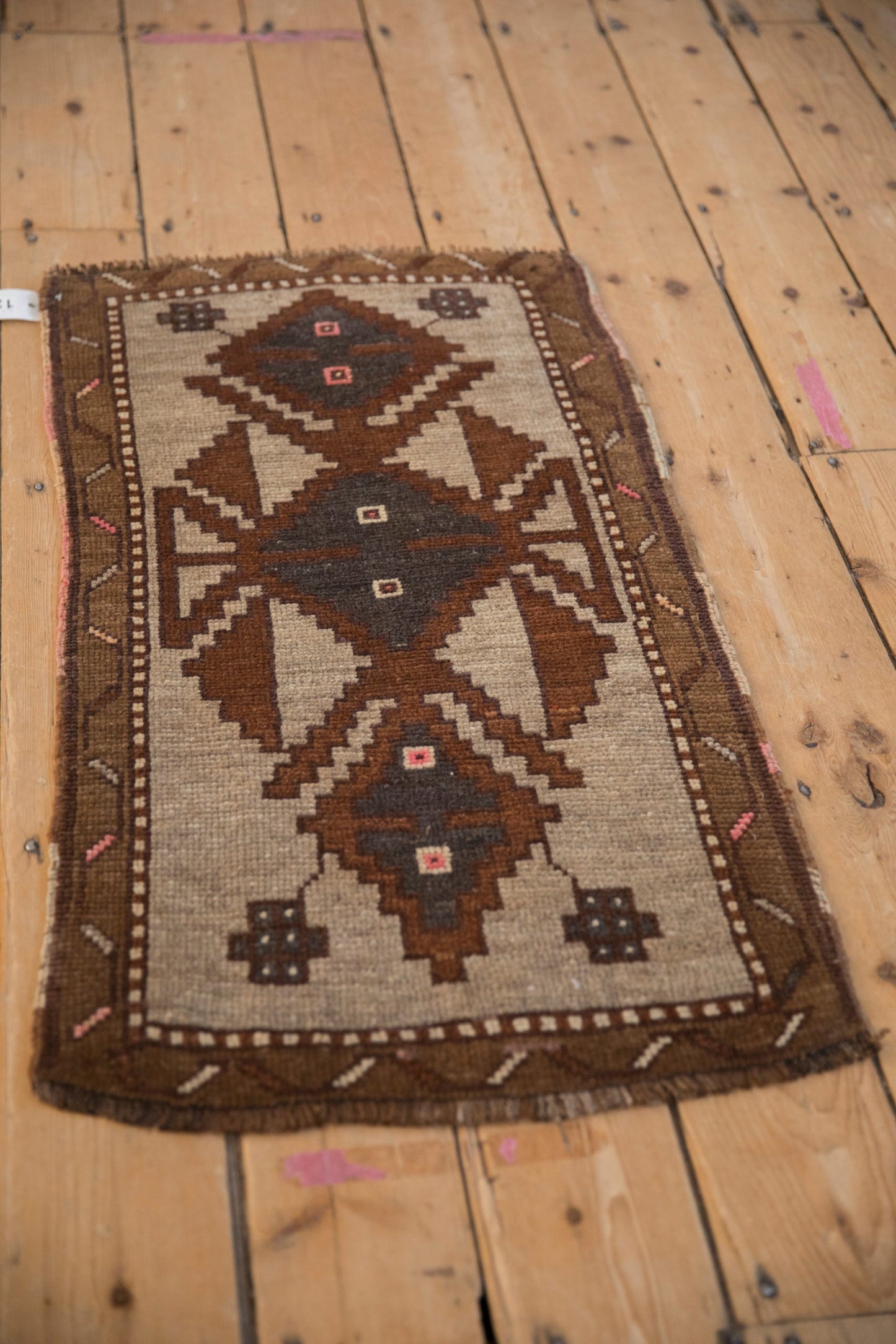 1.5x3.5 Vintage Distressed Kars Rug Mat Runner