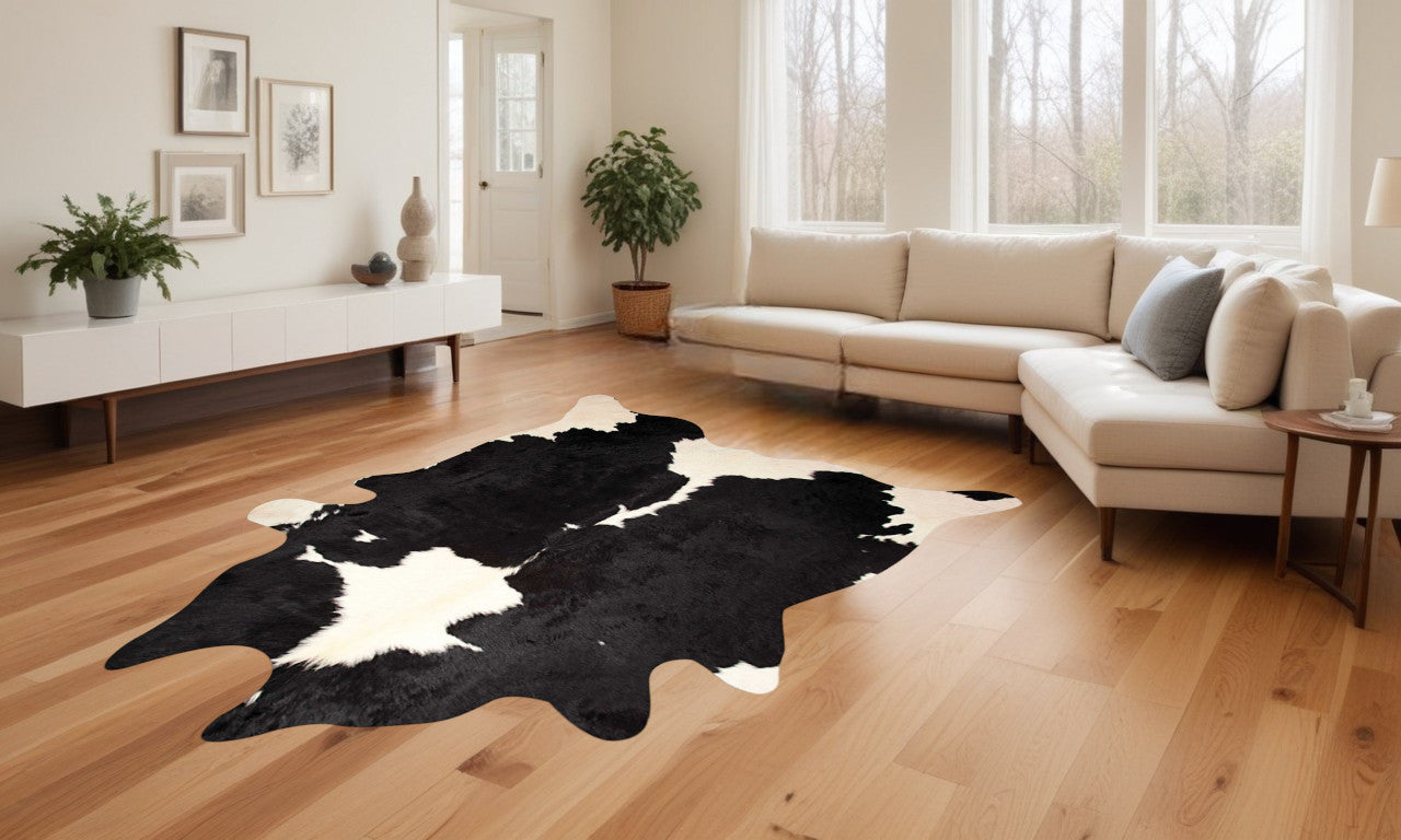 72" X 84" Tan And White Cowhide - Rug