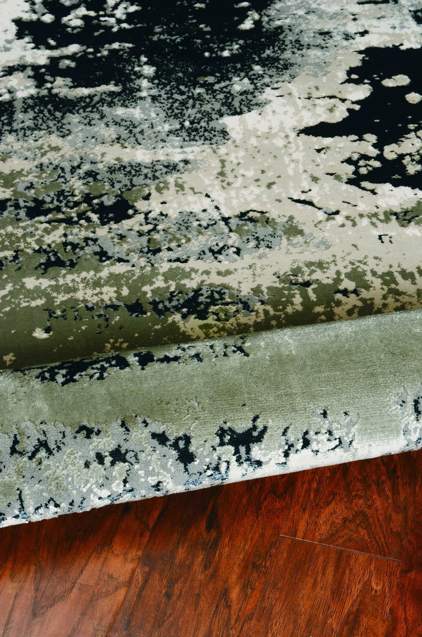 10' X 13' Silver Charcoal Machine Woven Abstract Paint Splatter Indoor Area Rug