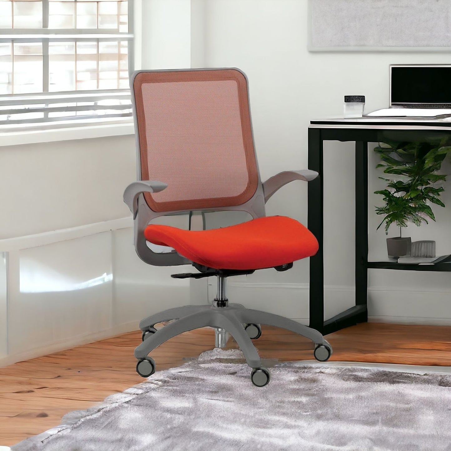 Gray Adjustable Swivel Mesh Rolling Office Chair