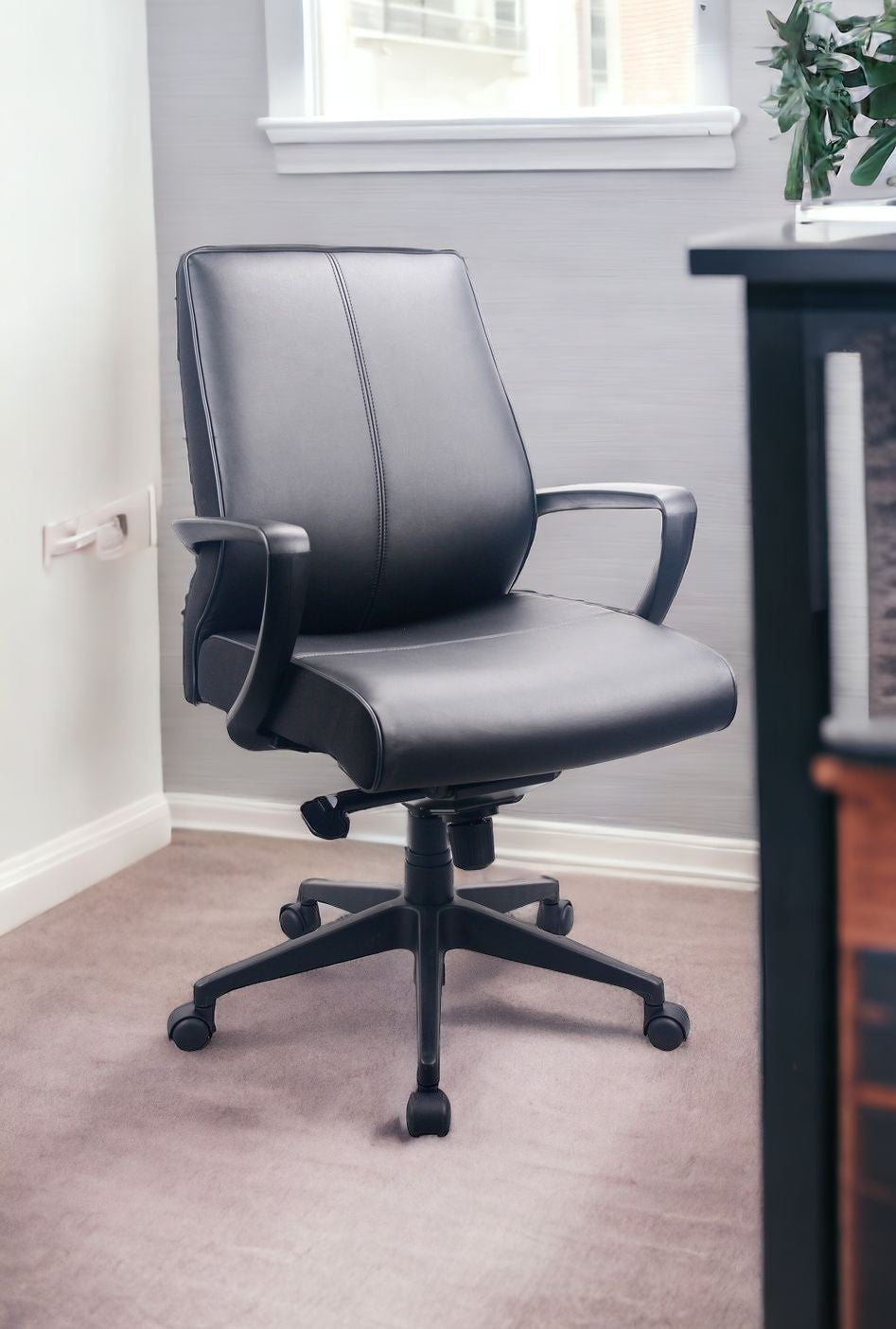 Black Adjustable Swivel Faux Leather Rolling Office Chair