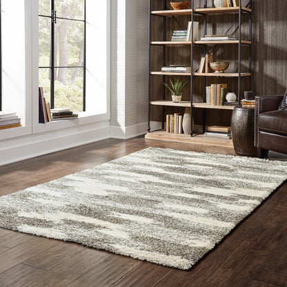 5' X 8' Gray And Ivory Geometric Pattern Area Rug