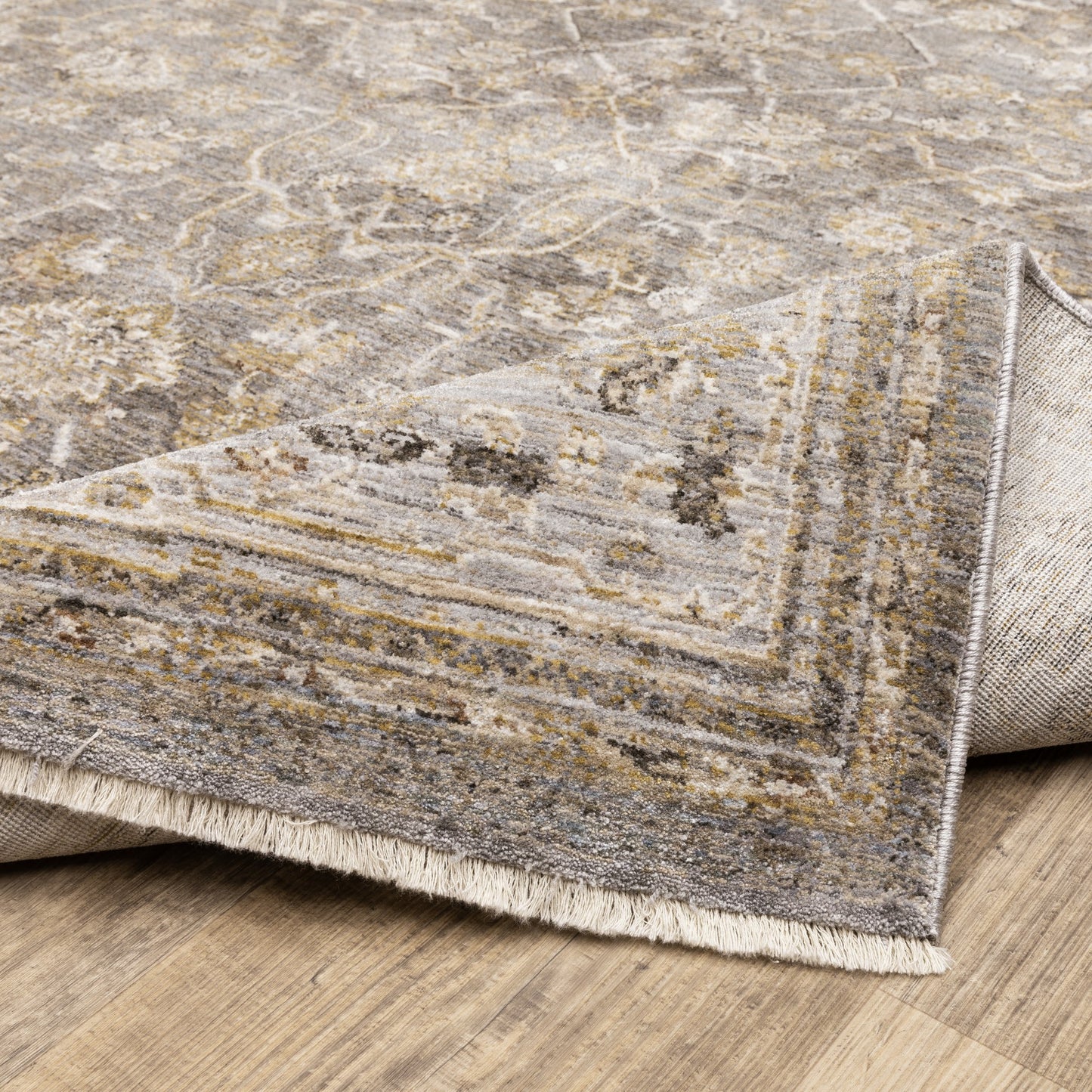 7' X 10' Beige Grey Machine Woven Oriental Indoor Arean Rug