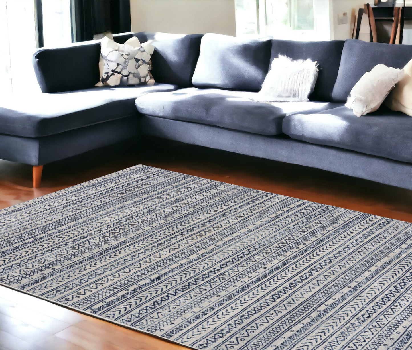 4' X 6' Navy Blue Decorative Stripes Area Rug