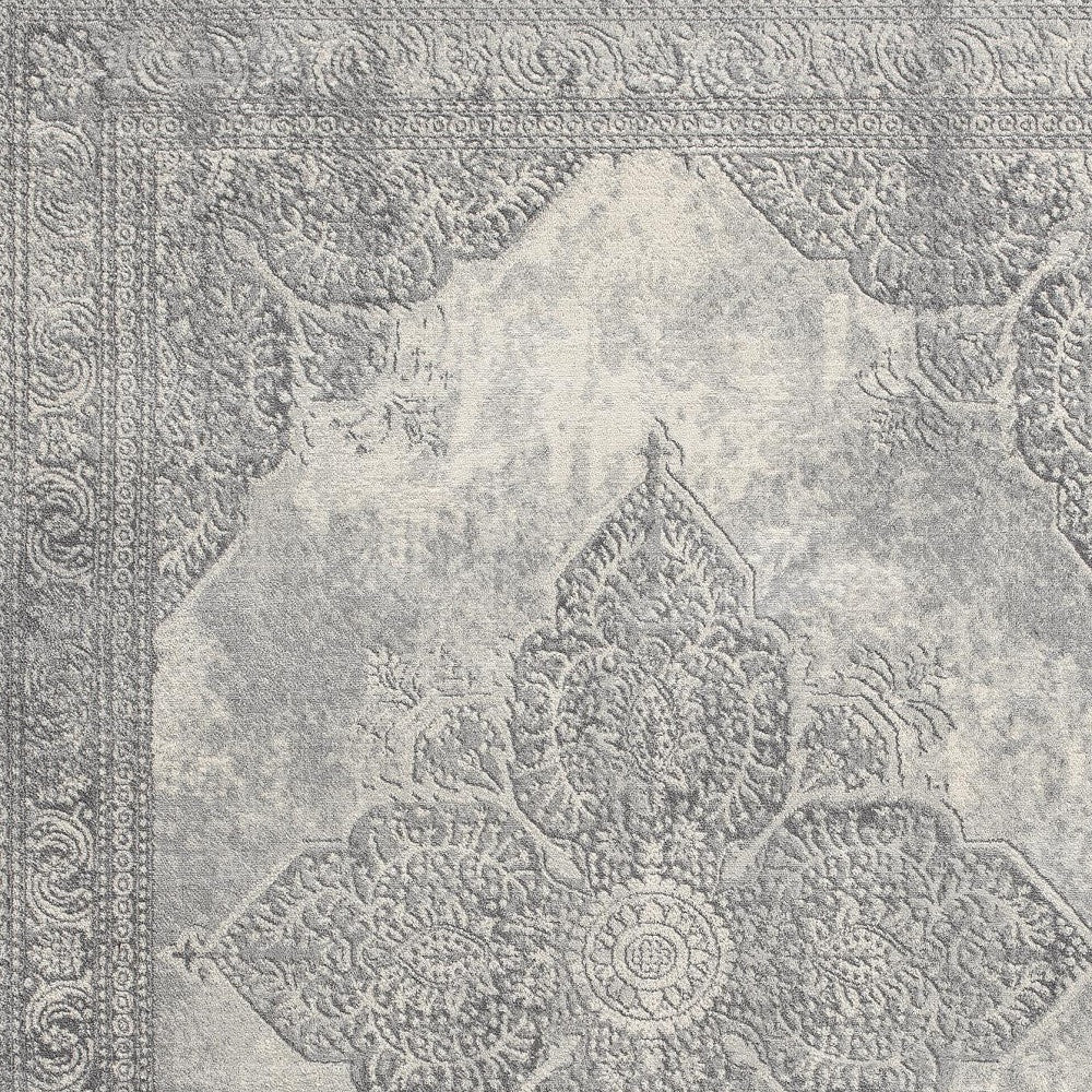 4' X 6' Gray Distressed Medallion Area Rug