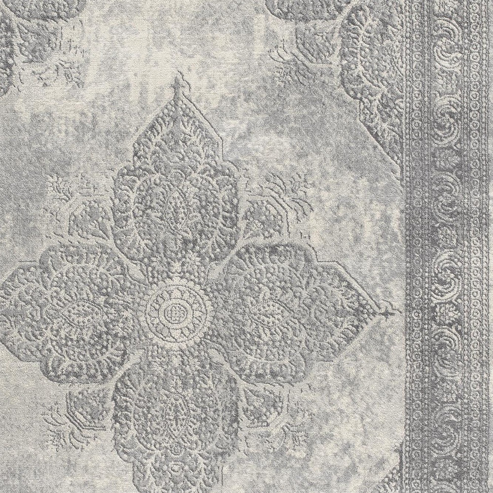 4' X 6' Gray Distressed Medallion Area Rug