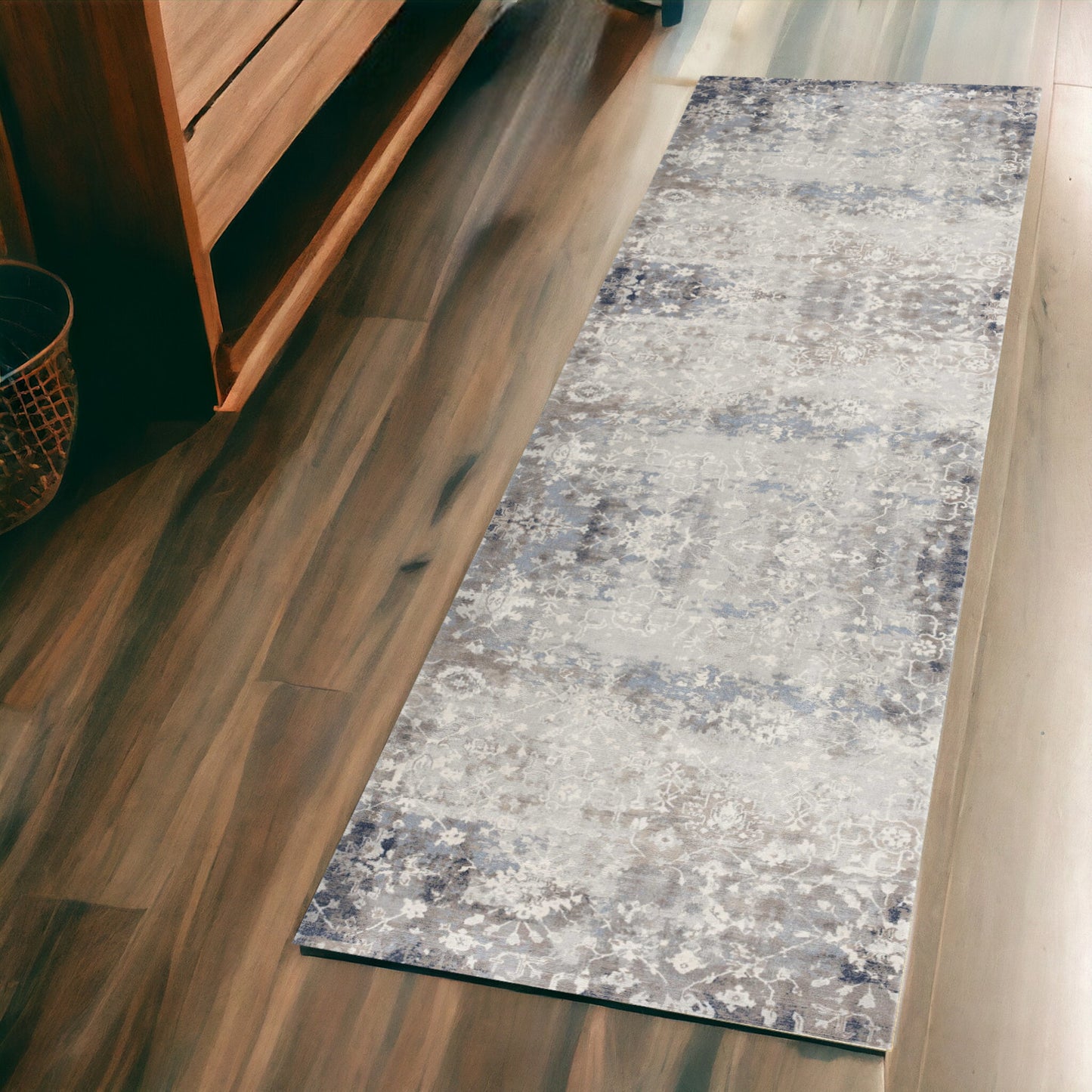 4' X 6' Navy And Beige Distressed Vines Area Rug