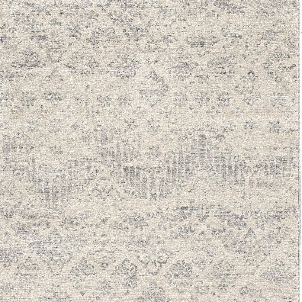 4' X 6' Ivory Distressed Ikat Pattern Area Rug