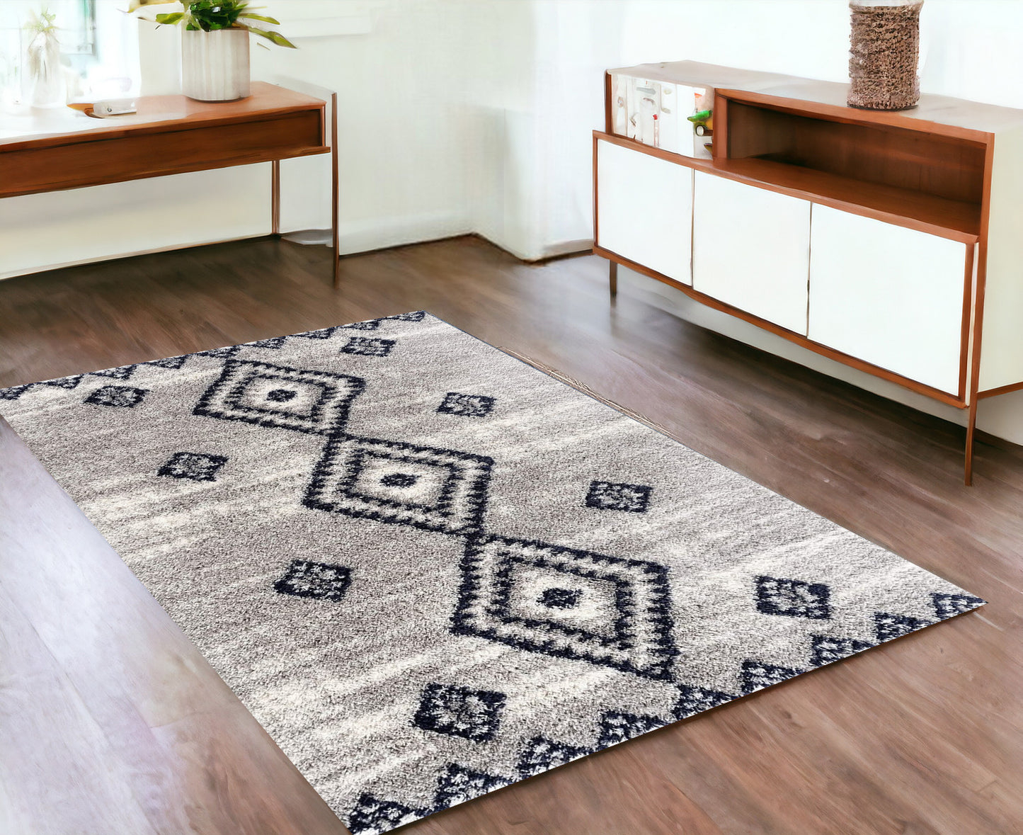 5' X 8' Gray And Navy Boho Chic Area Rug