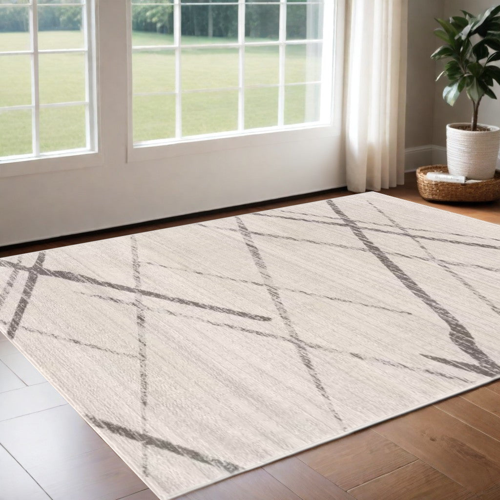 6' Runner Gray and Ivory Geometric Runner Rug