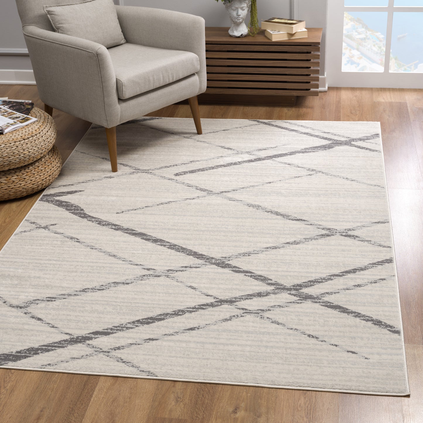 6' Runner Gray and Ivory Geometric Runner Rug