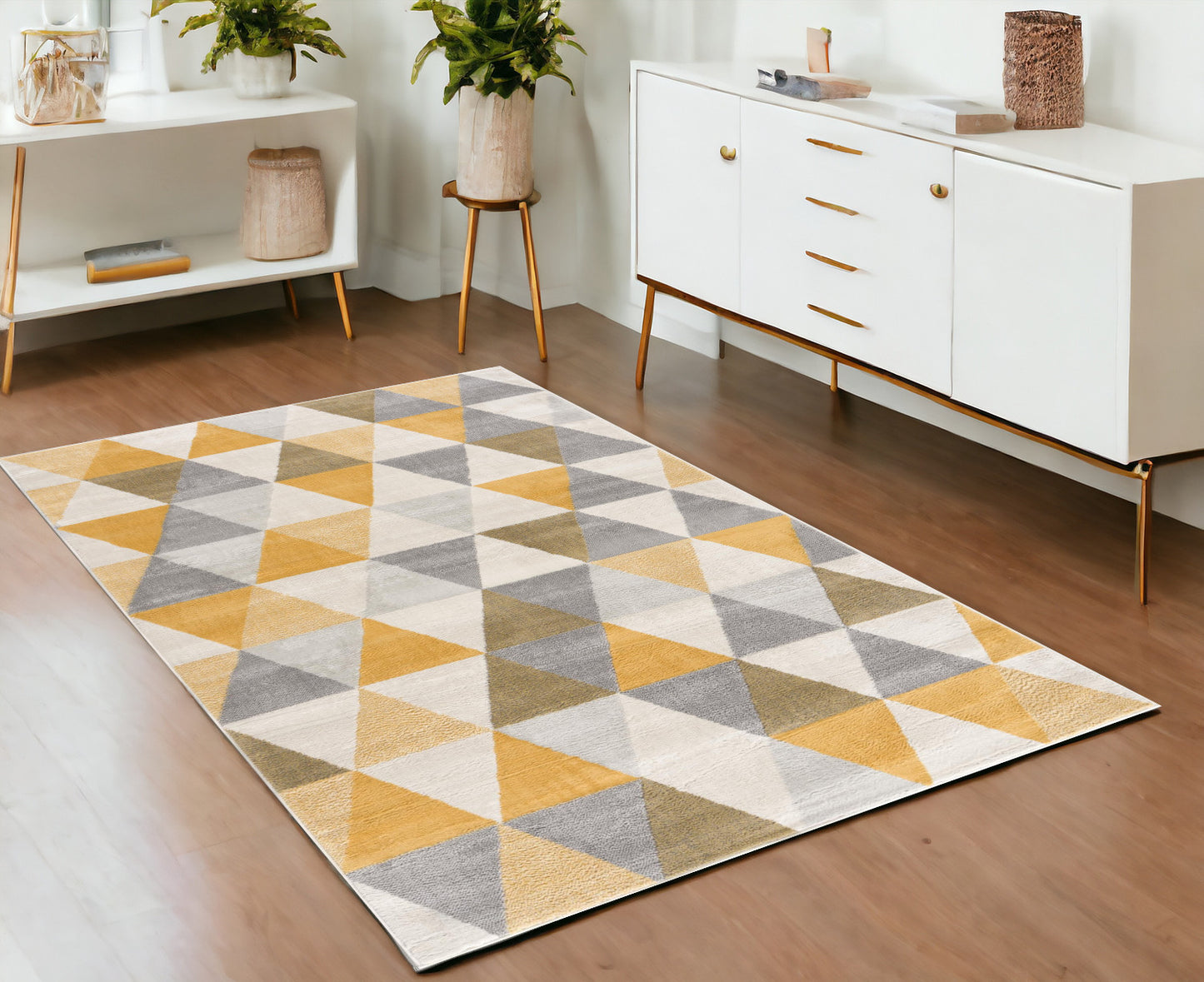 4' X 6' Yellow and Ivory Geometric Area Rug