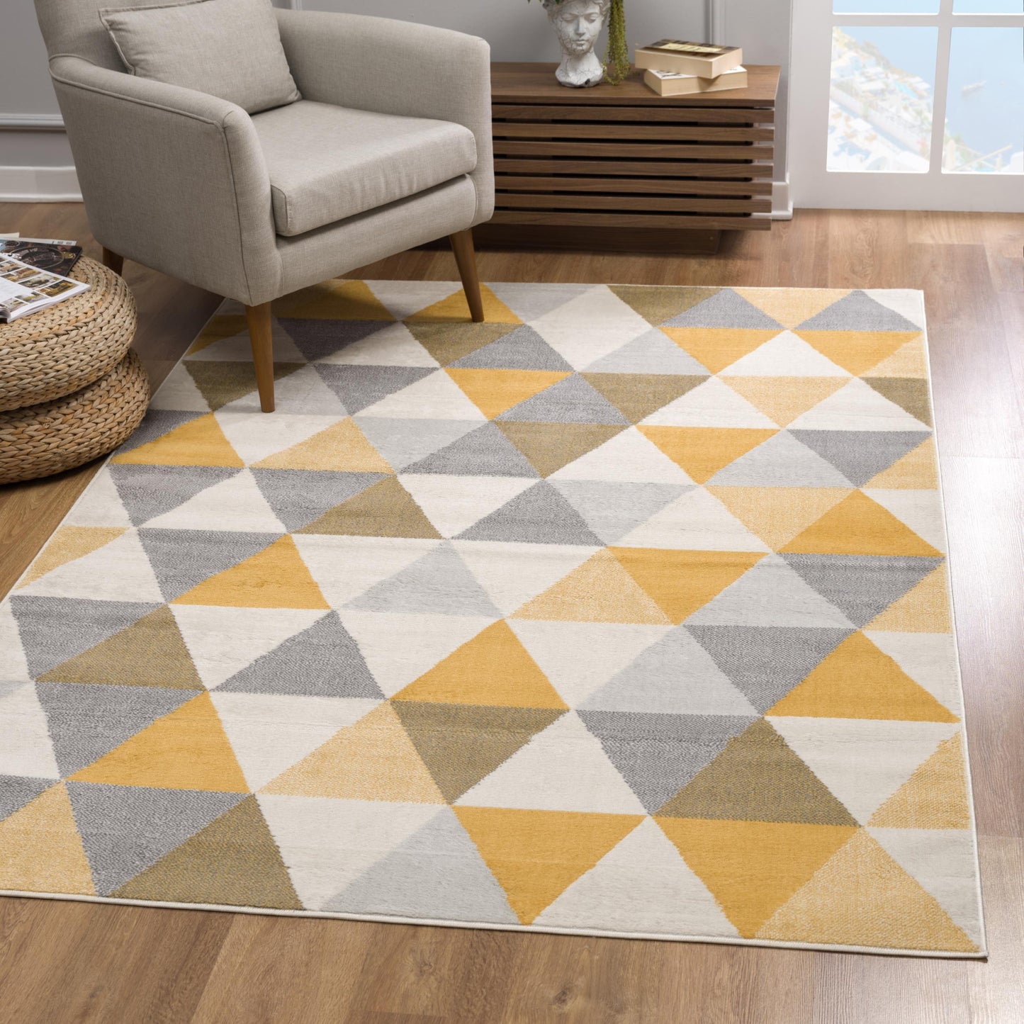 4' X 6' Yellow and Ivory Geometric Area Rug