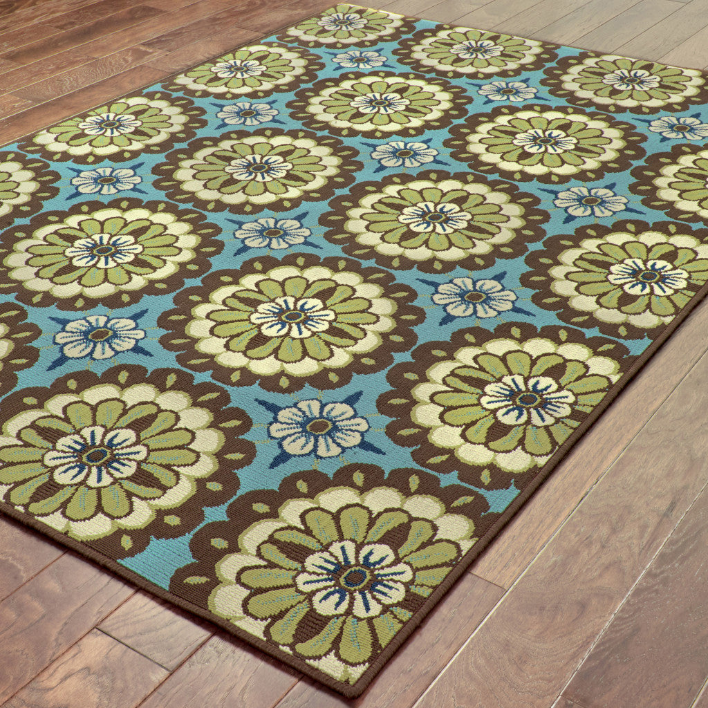 7' x 10' Blue and Green Floral Stain Resistant Indoor Outdoor Area Rug