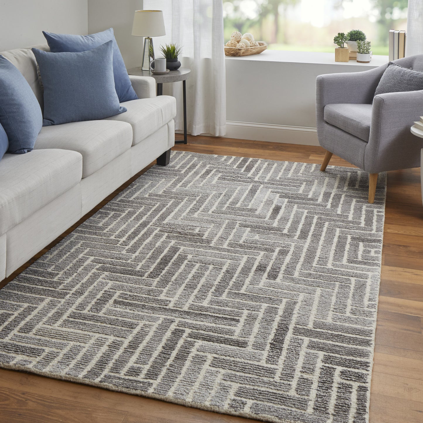 10' Tan and Gray Round Wool Geometric Hand Tufted Area Rug