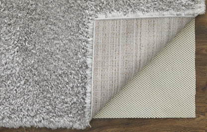 5' X 8' Ivory Shag Power Loom Stain Resistant Area Rug