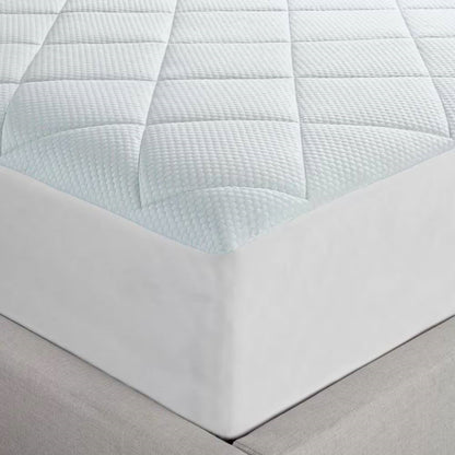 Full size Washable Quilted Mattress Pad with Elastic Fitted Skirt