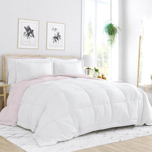 Full/Queen 3-Piece Microfiber Reversible Comforter Set in Blush Pink and White